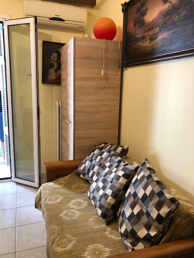Anna Apartment In Kypseli Афіни Екстер'єр фото